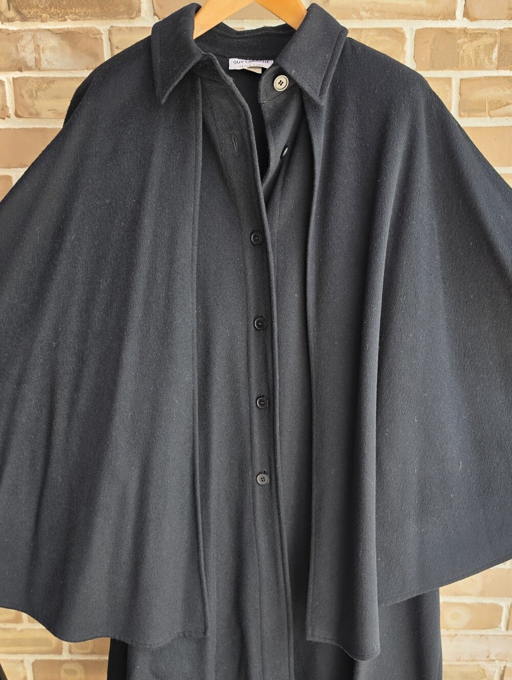 Vintage Guy Laroche Paris Women's FR42 Black 100% Wool Cape Coat Cloak USA 10